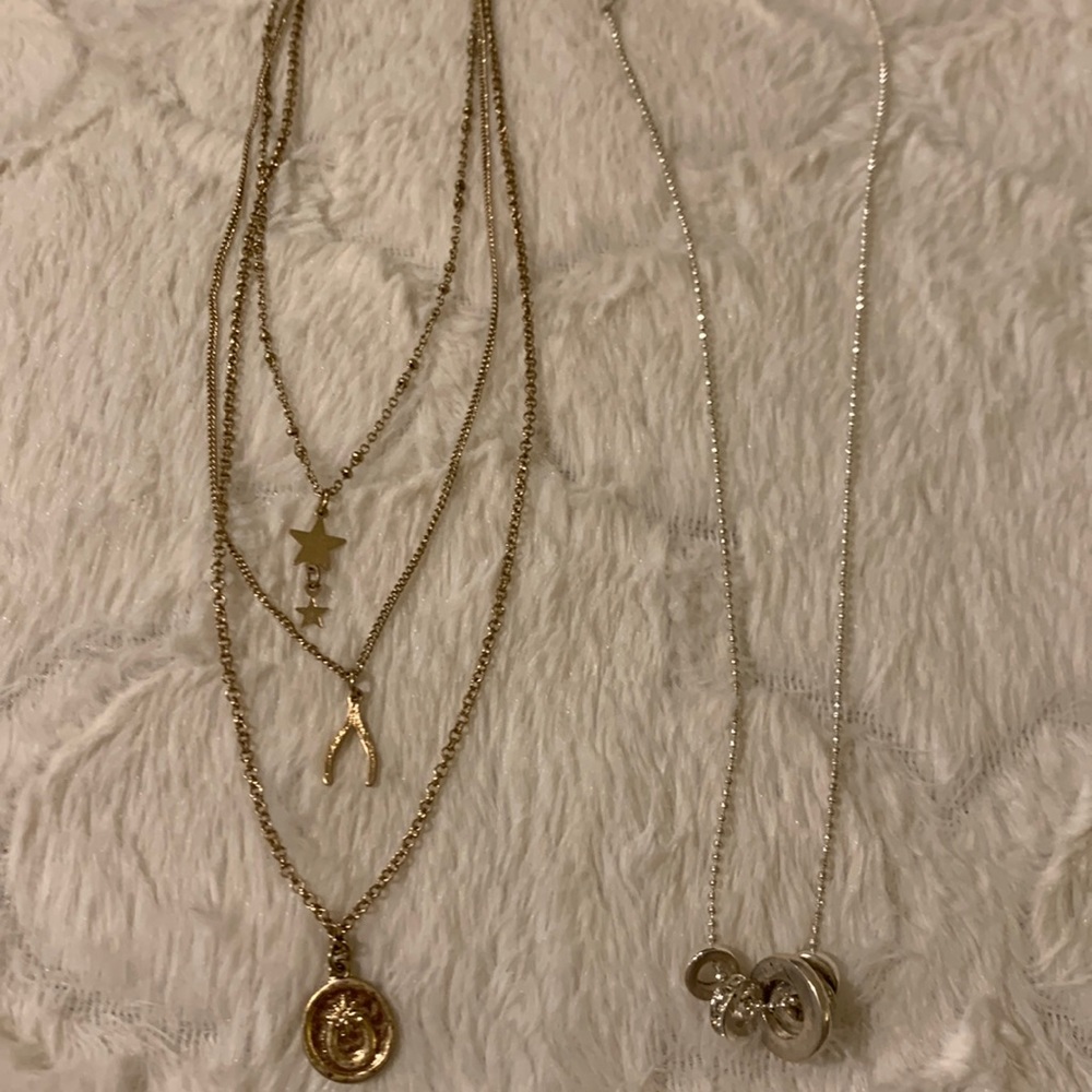 2 delicate‎ necklaces,silver tone and gold tone